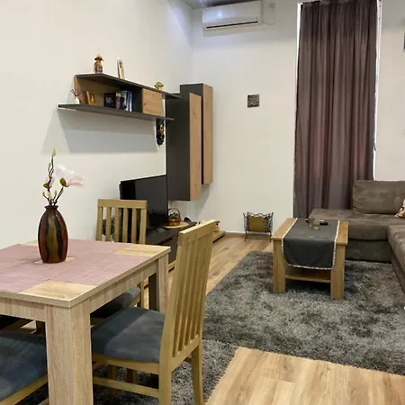 Neno 2 Apartamento *